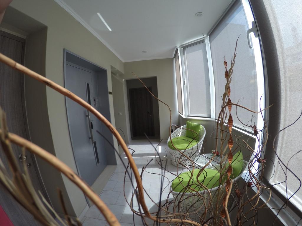 Gina'S Studios Alivérion Dış mekan fotoğraf